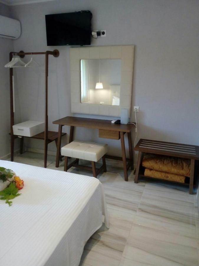 Aegialis Apartments 沃尔沃罗 外观 照片